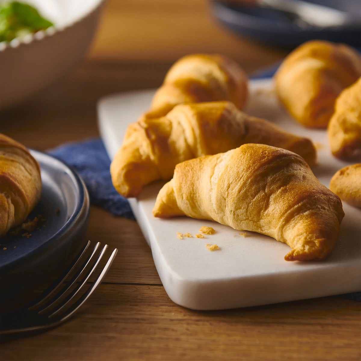 Sweet Hawaiian Crescent Rolls, 8 ct., 8 oz. J743542