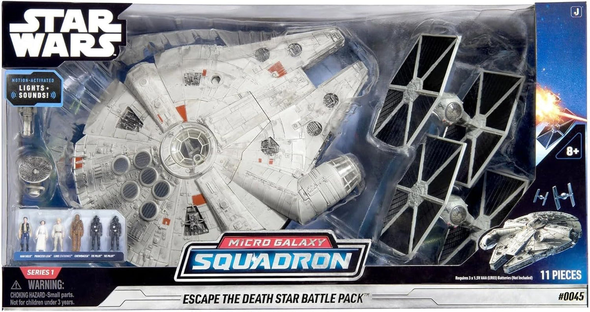 11 Piece Action Figures Playset with Millenium Falcon E332498