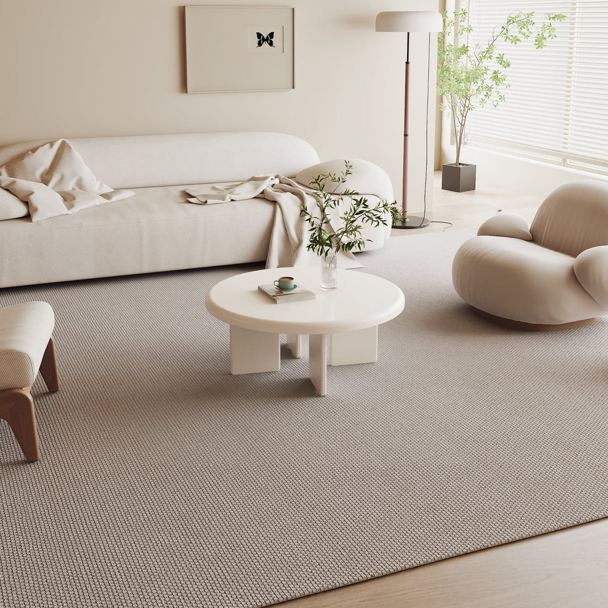 White Round Coffee Table E573