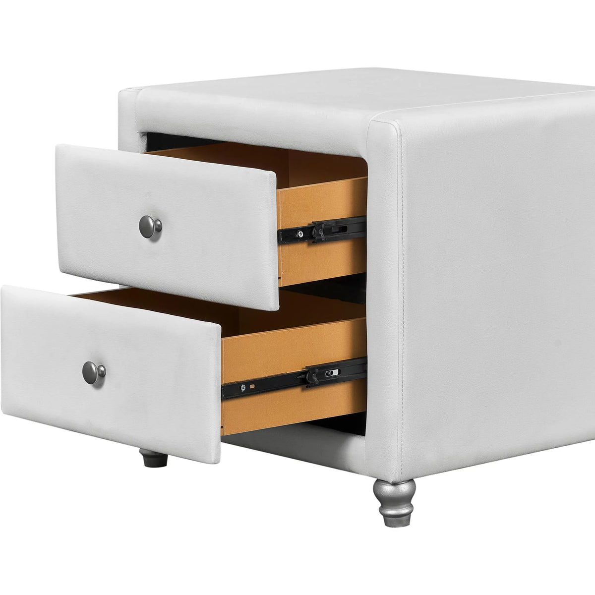 Queen White Platform Bedroom Set with Striped Headboard W96563