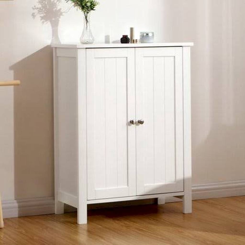 23.6 W x 31.6 H Cabinet H529