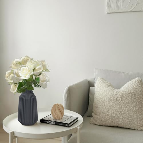 Black 8 Inch Ceramic Vase U76807
