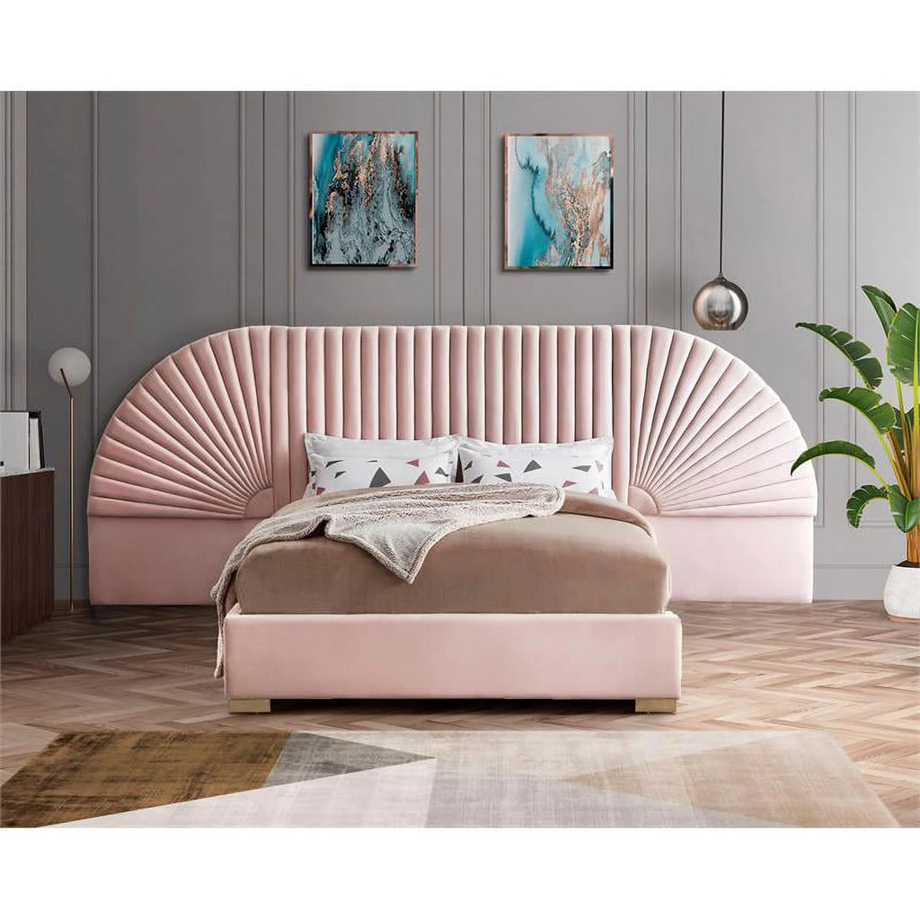 Pink Velvet King Bed P932