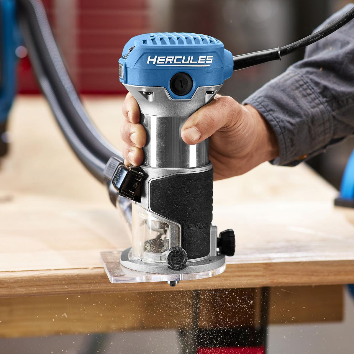 7 Amp Variable-Speed Compact Trim Router Z38174