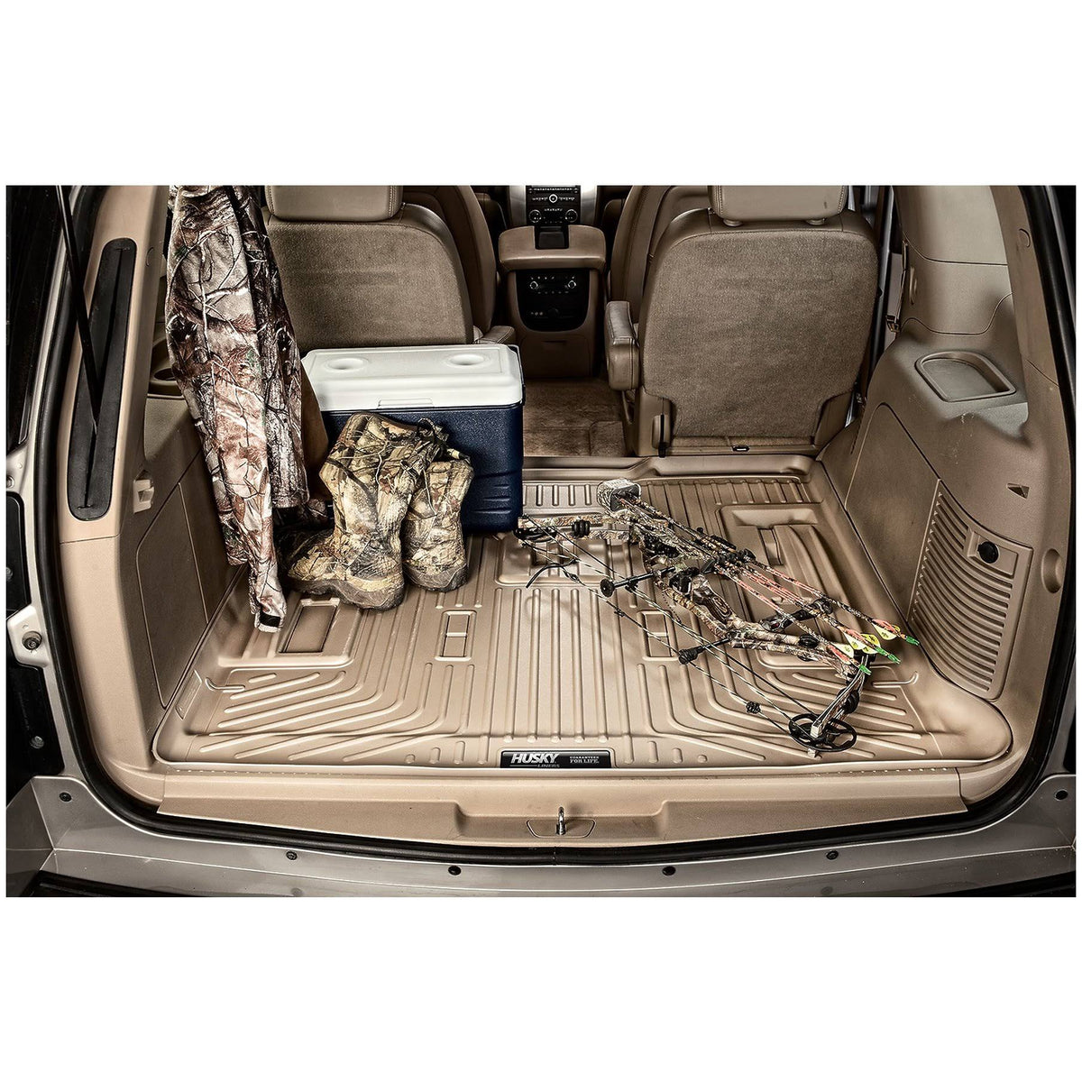 Classic Style Cargo Liner V16159