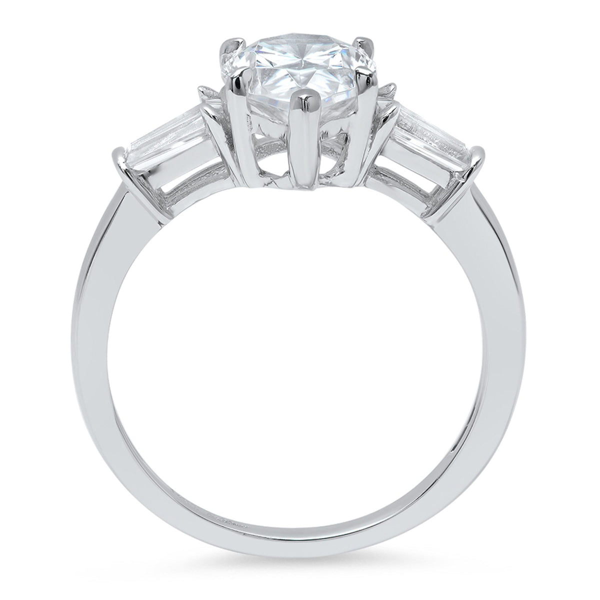 18K White Gold Three-Stone Diamond Engagement Ring B162