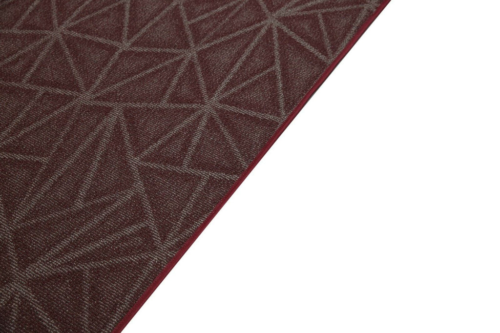 Burgundy 12' Round Solid Color Indoor/Outdoor Rug J904665