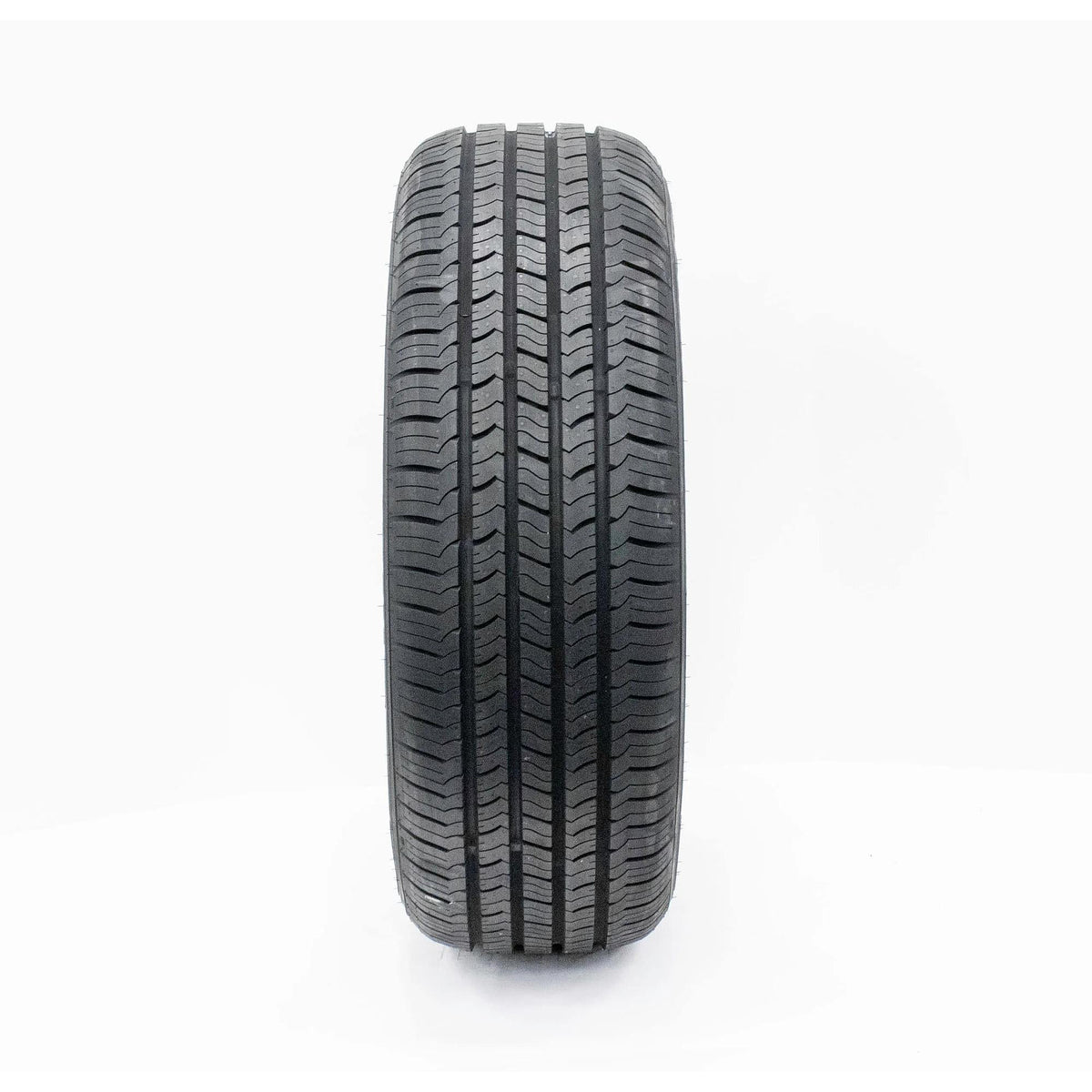 225/65R17 102H Passenger Tire L136