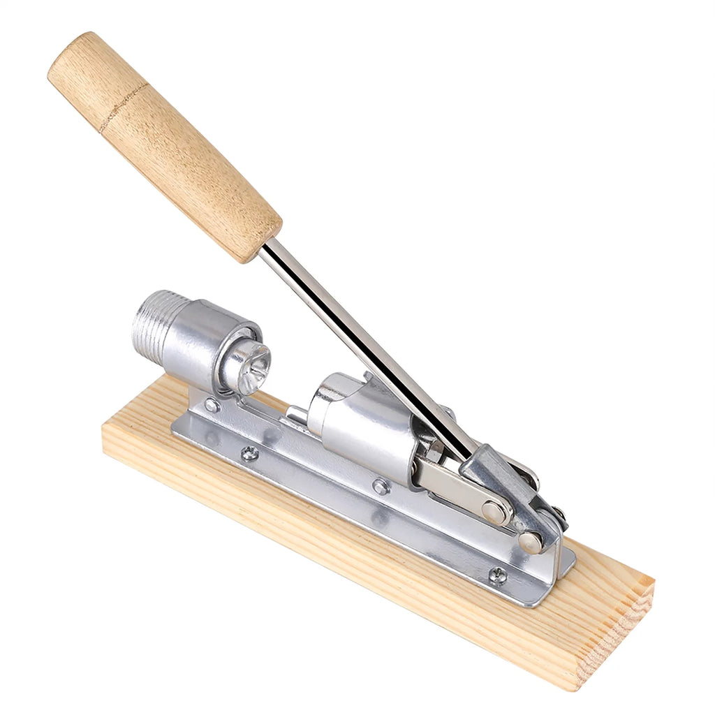 Nutcracker with Inox Hull and Wooden Grip I7303