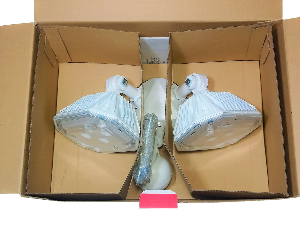 Outdoor Dual Head Motion Sensor LED Security Light Y859055