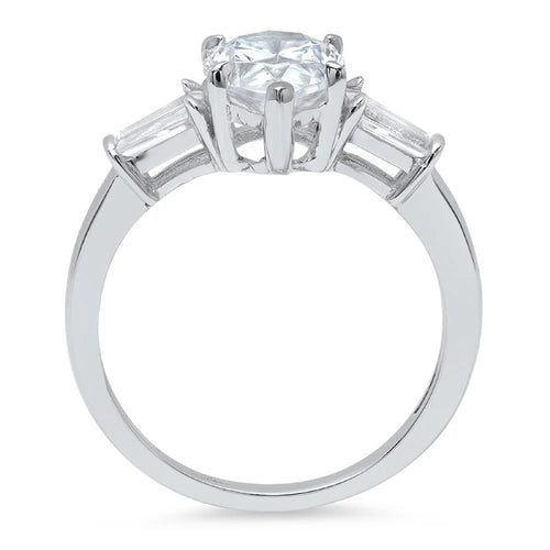 18K White Gold Three-Stone Diamond Engagement Ring B162