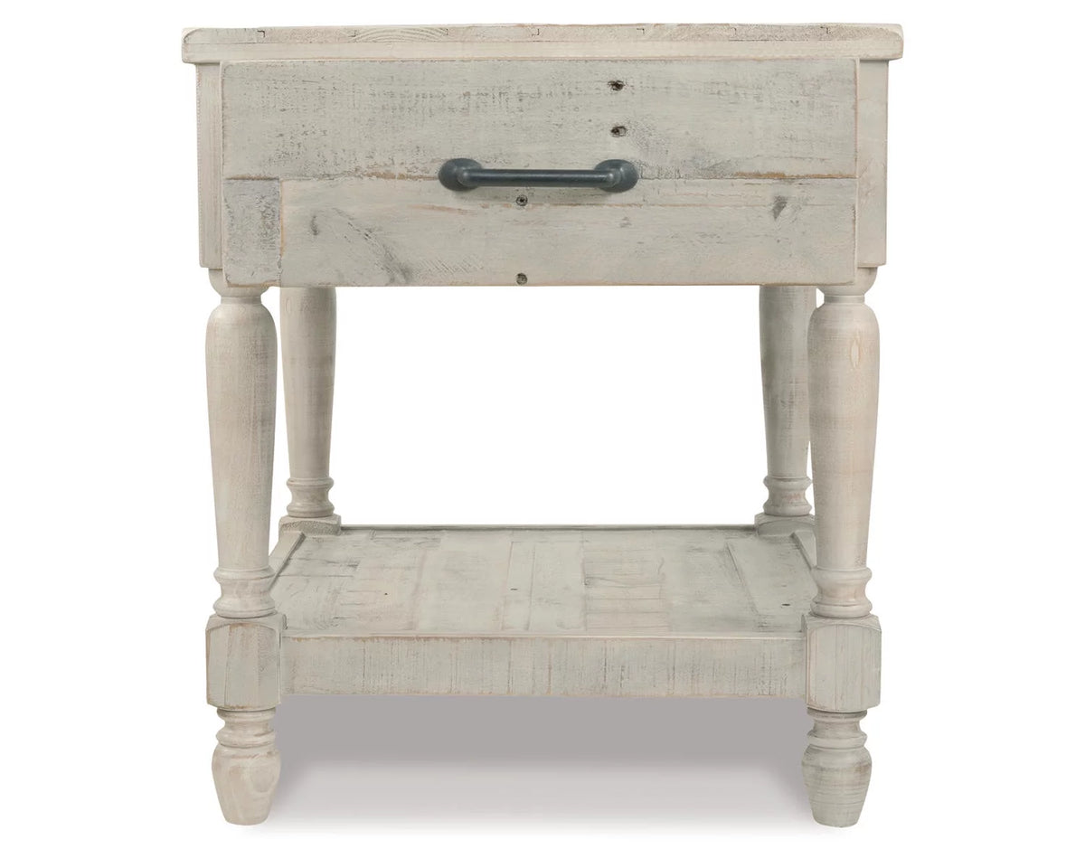 Whitewash End Table Q5189