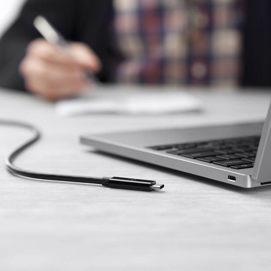 Thunderbolt 3 Cable, 100 Watts (6.5 Feet/ 2 Meters) G952096