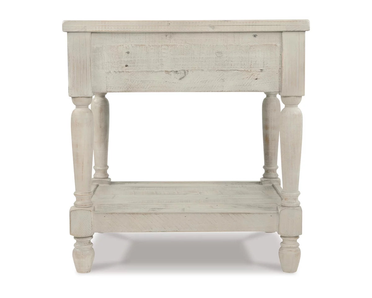 Whitewash End Table Q5189