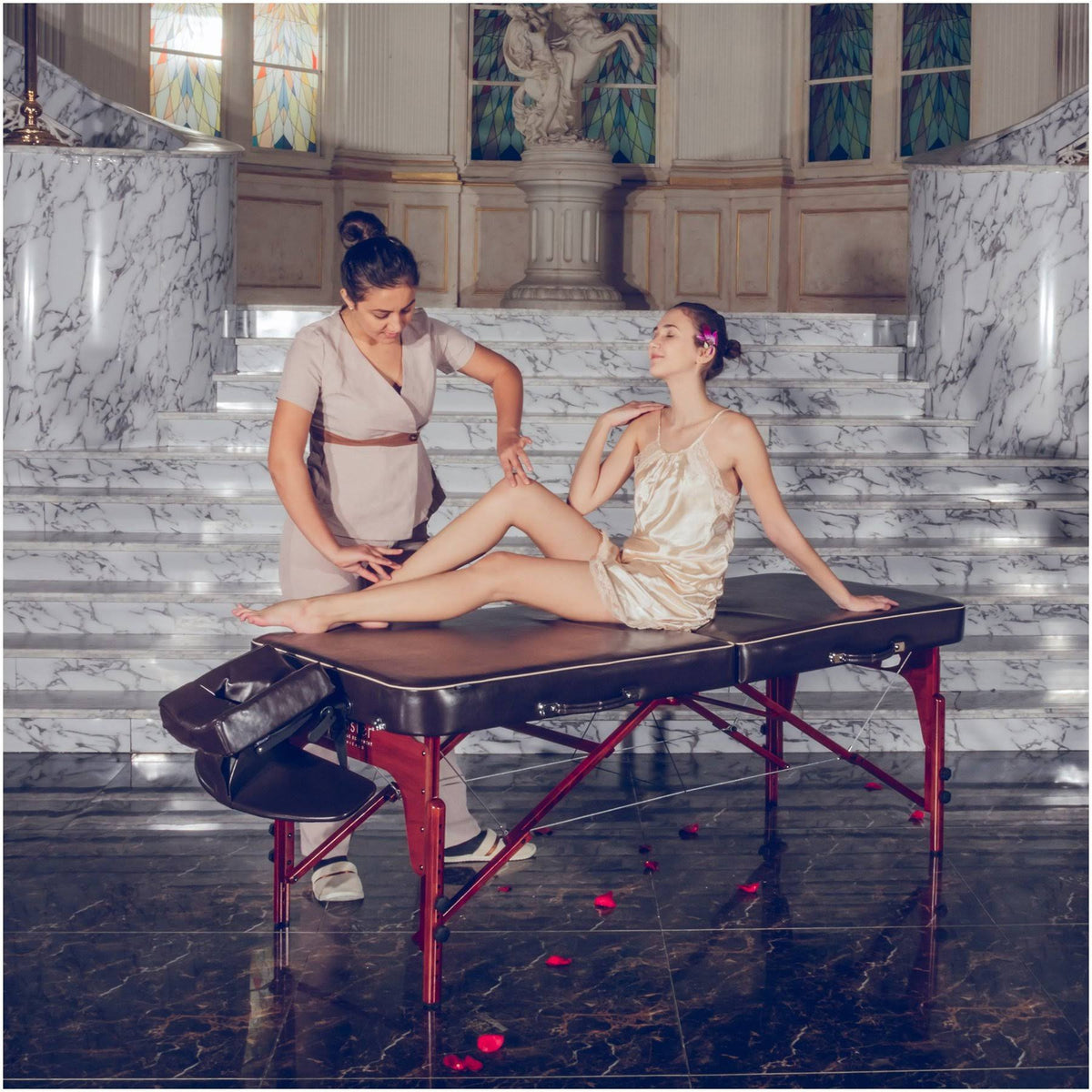 Portable Massage Table G41156