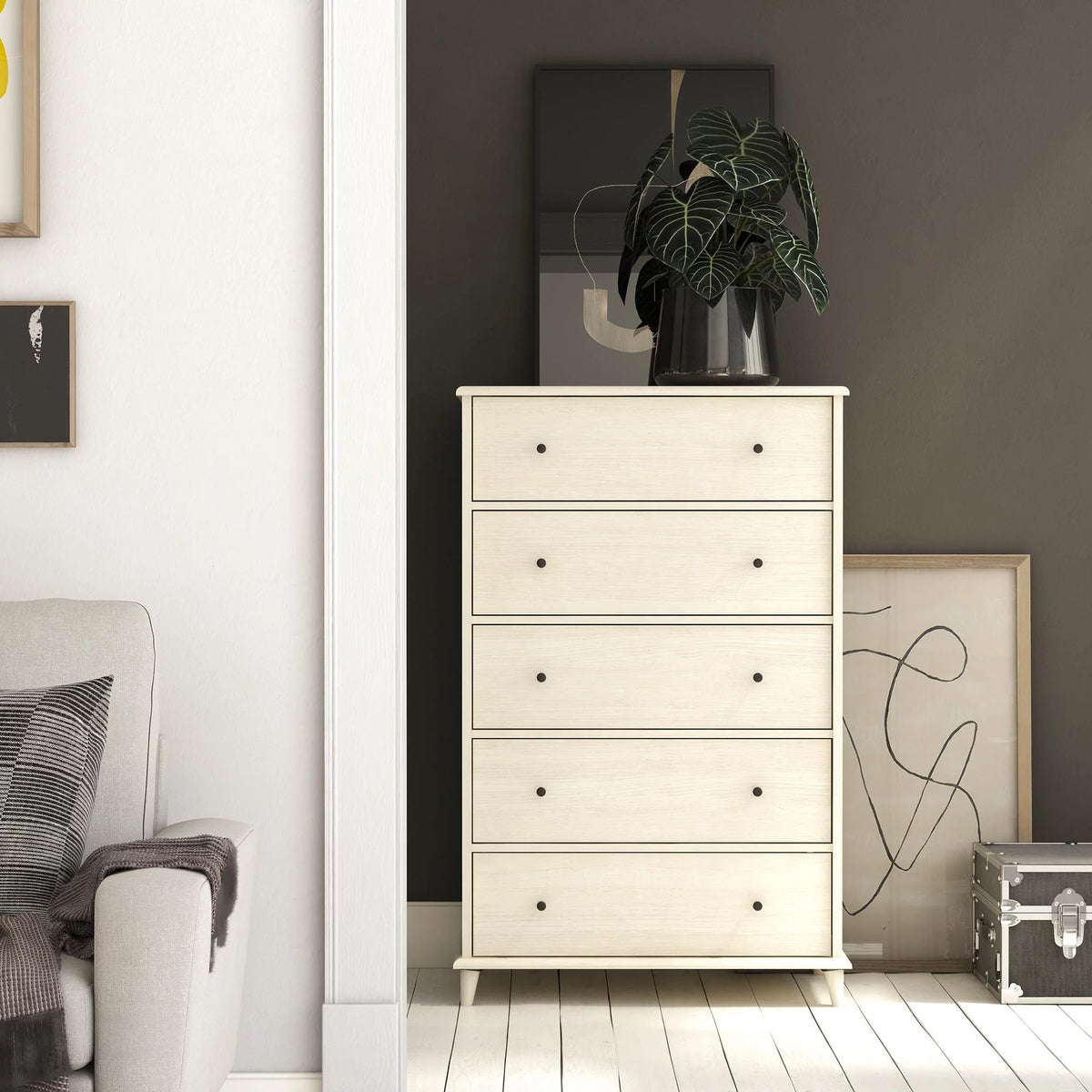 Ivory Oak 5-Drawer Dresser M63018