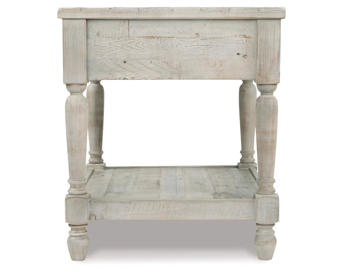 Whitewash End Table Q5189