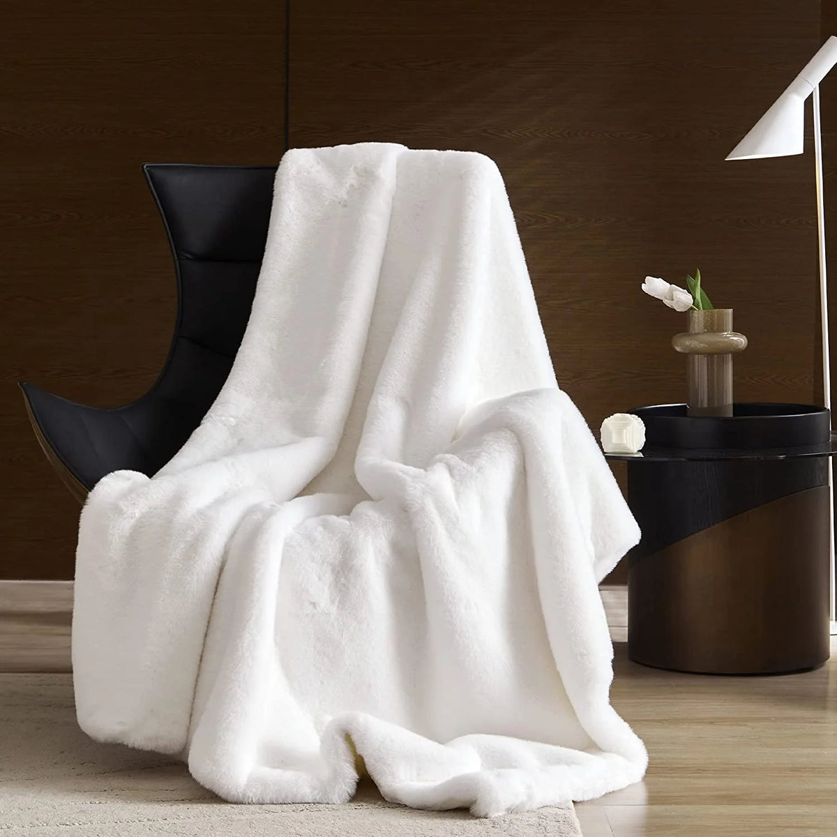 Faux Fur Reversible Throw Blanket 60"x80" White E932