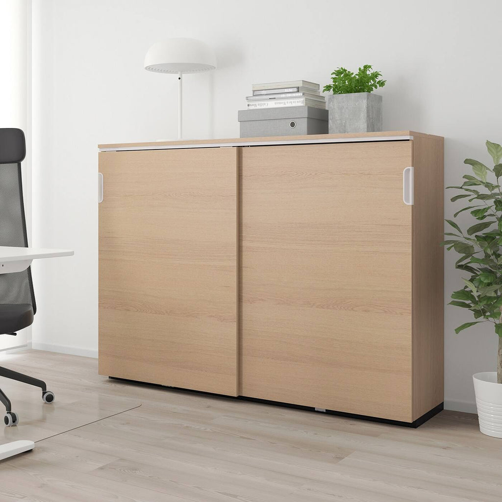 White Stained Oak Veneer Cabinet with Sliding Doors G375401