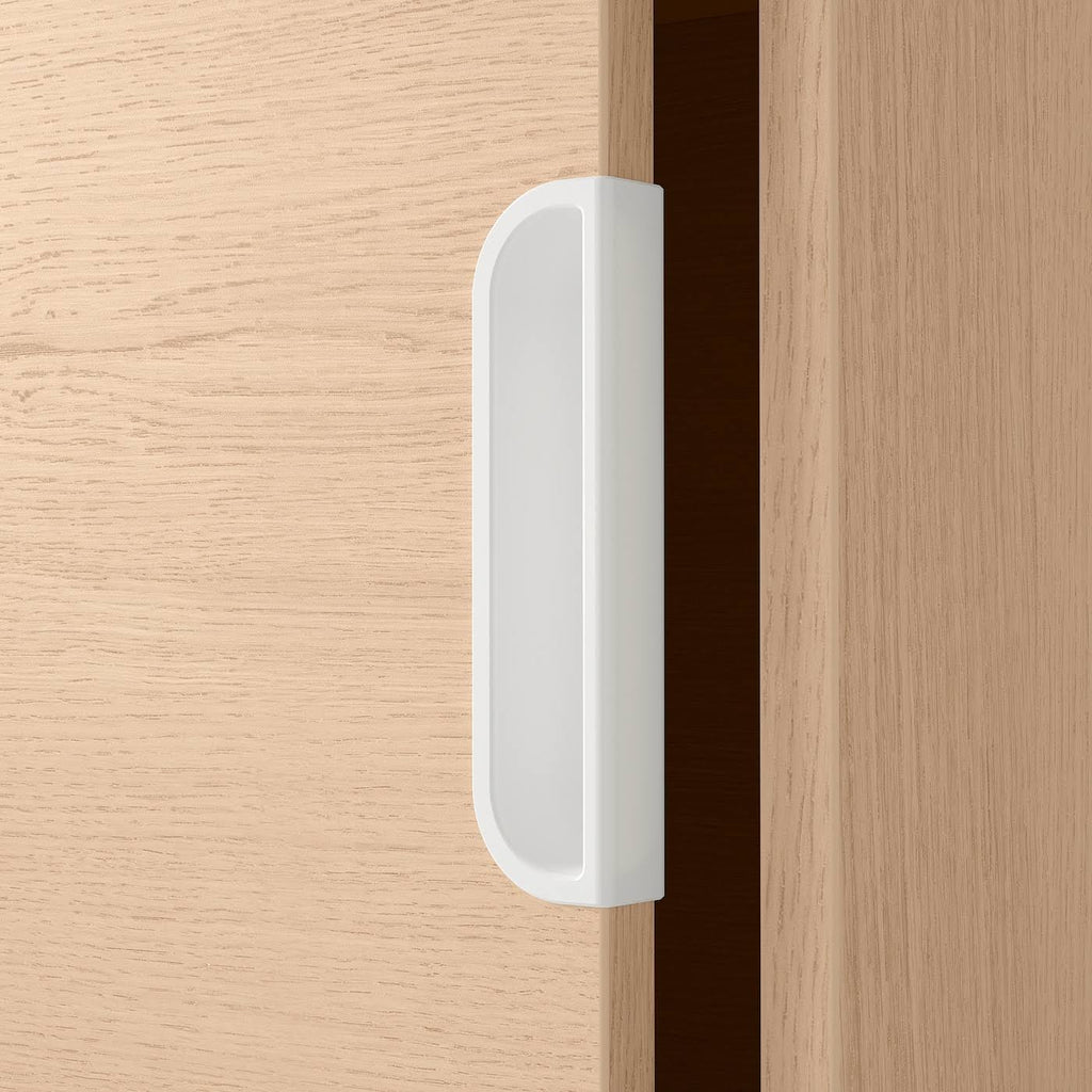 White Stained Oak Veneer Cabinet with Sliding Doors G375401