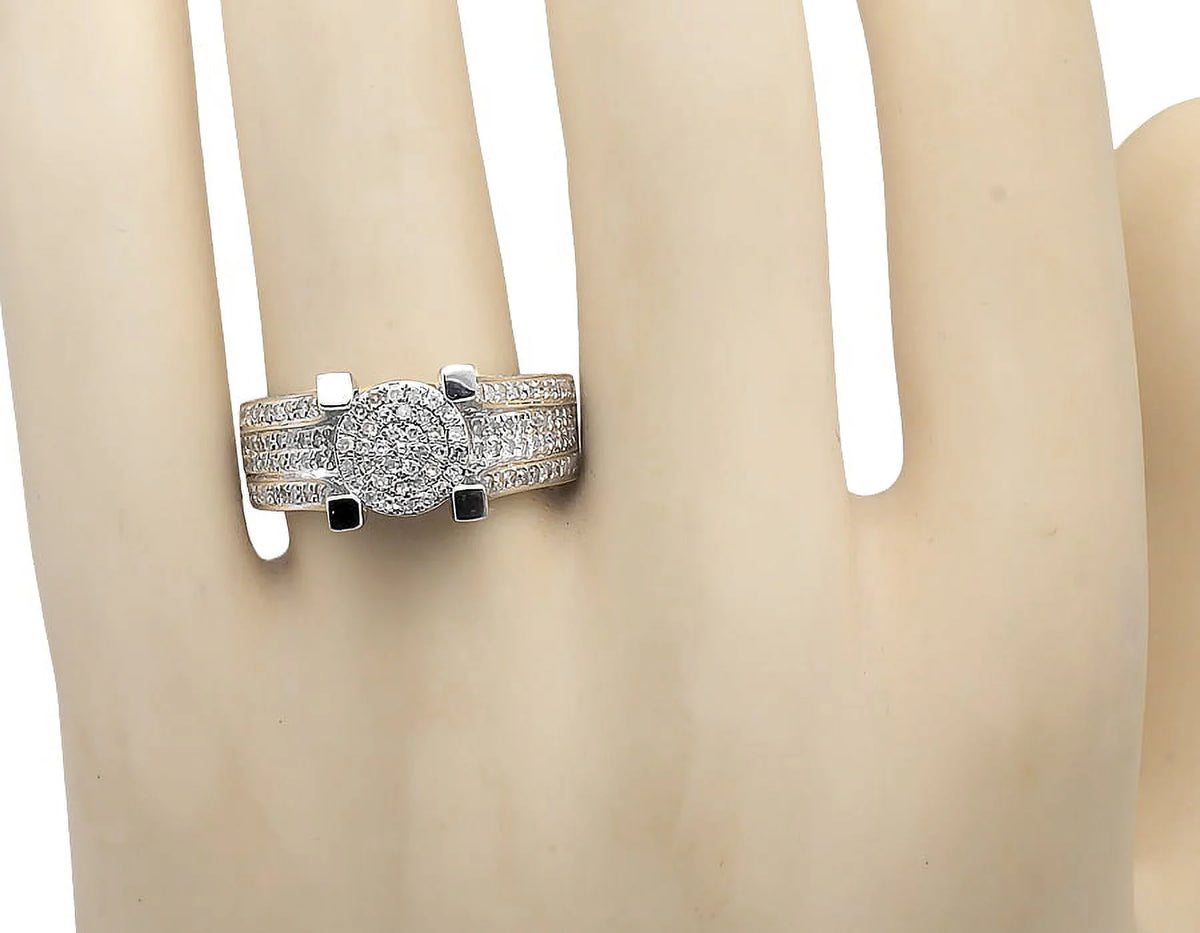10k White Gold Ladies Round Cluster Diamond Ring B2808