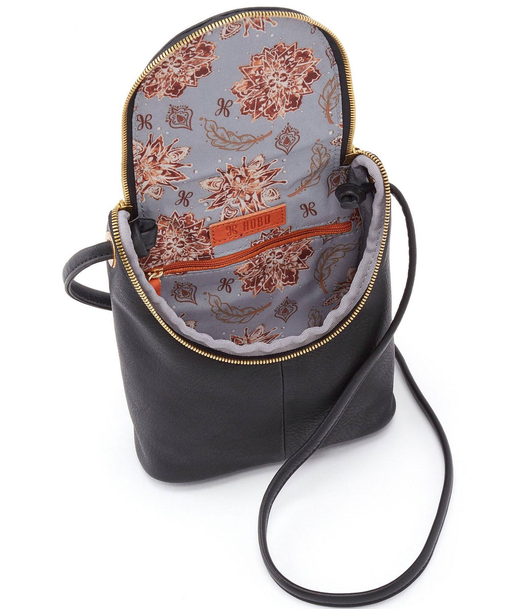 Scarlet Crossbody G1075