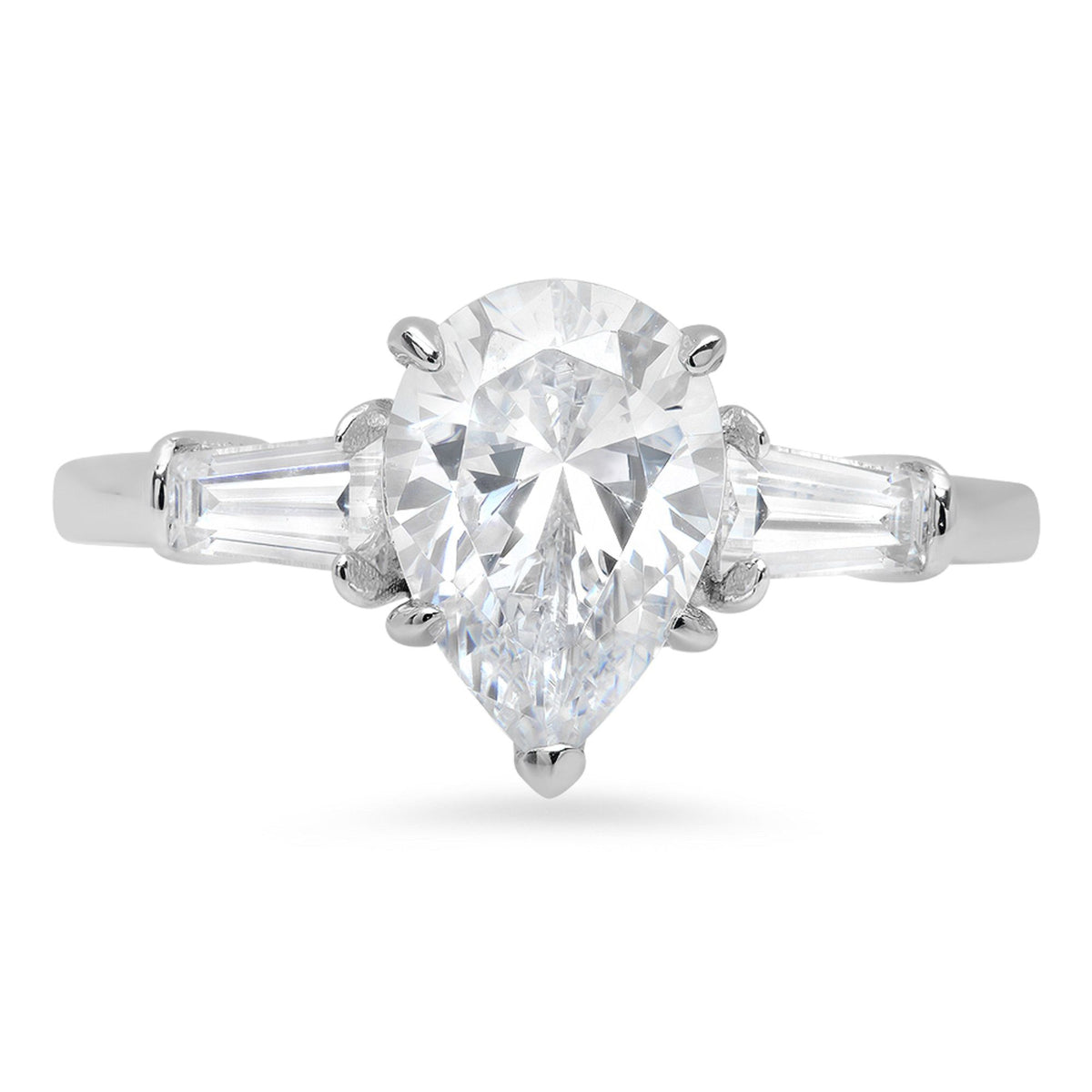18K White Gold Three-Stone Diamond Engagement Ring B162