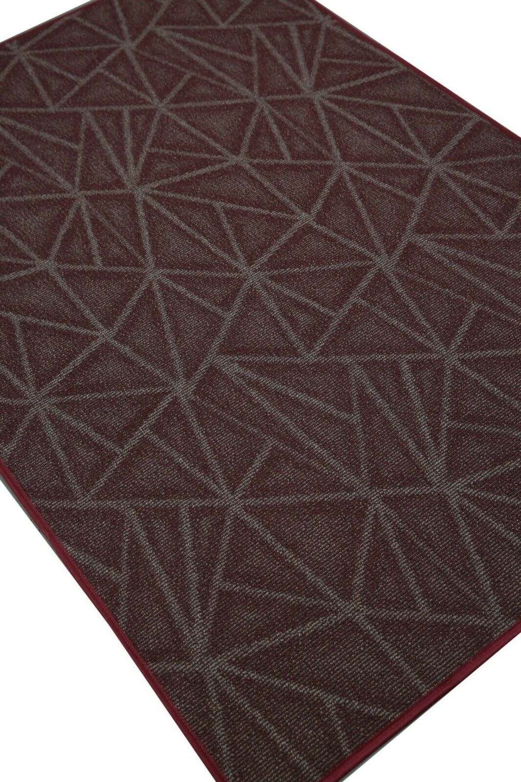 Burgundy 12' Round Solid Color Indoor/Outdoor Rug J904665