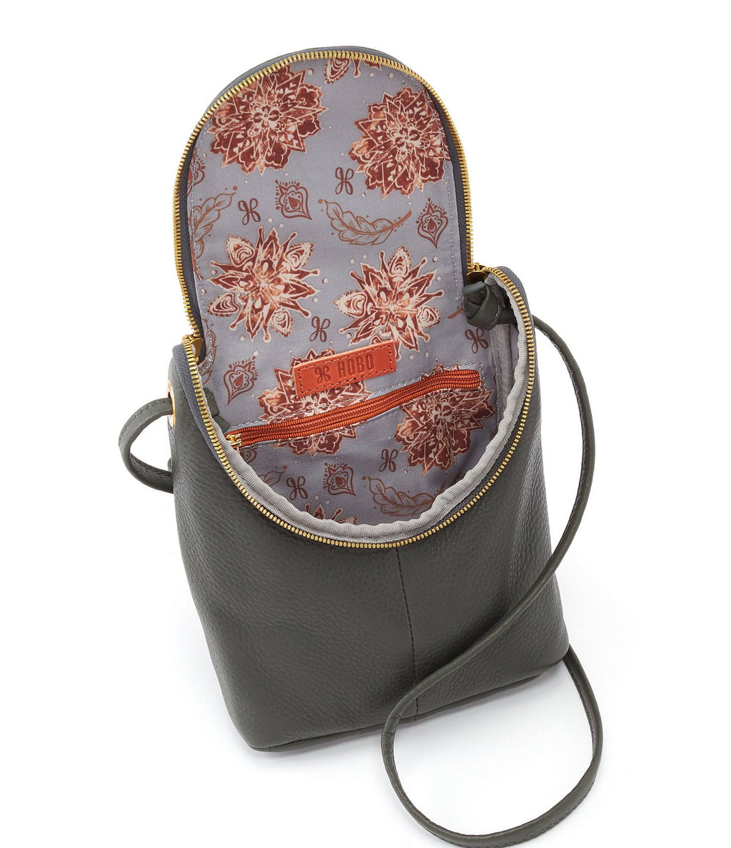 Scarlet Crossbody G1075