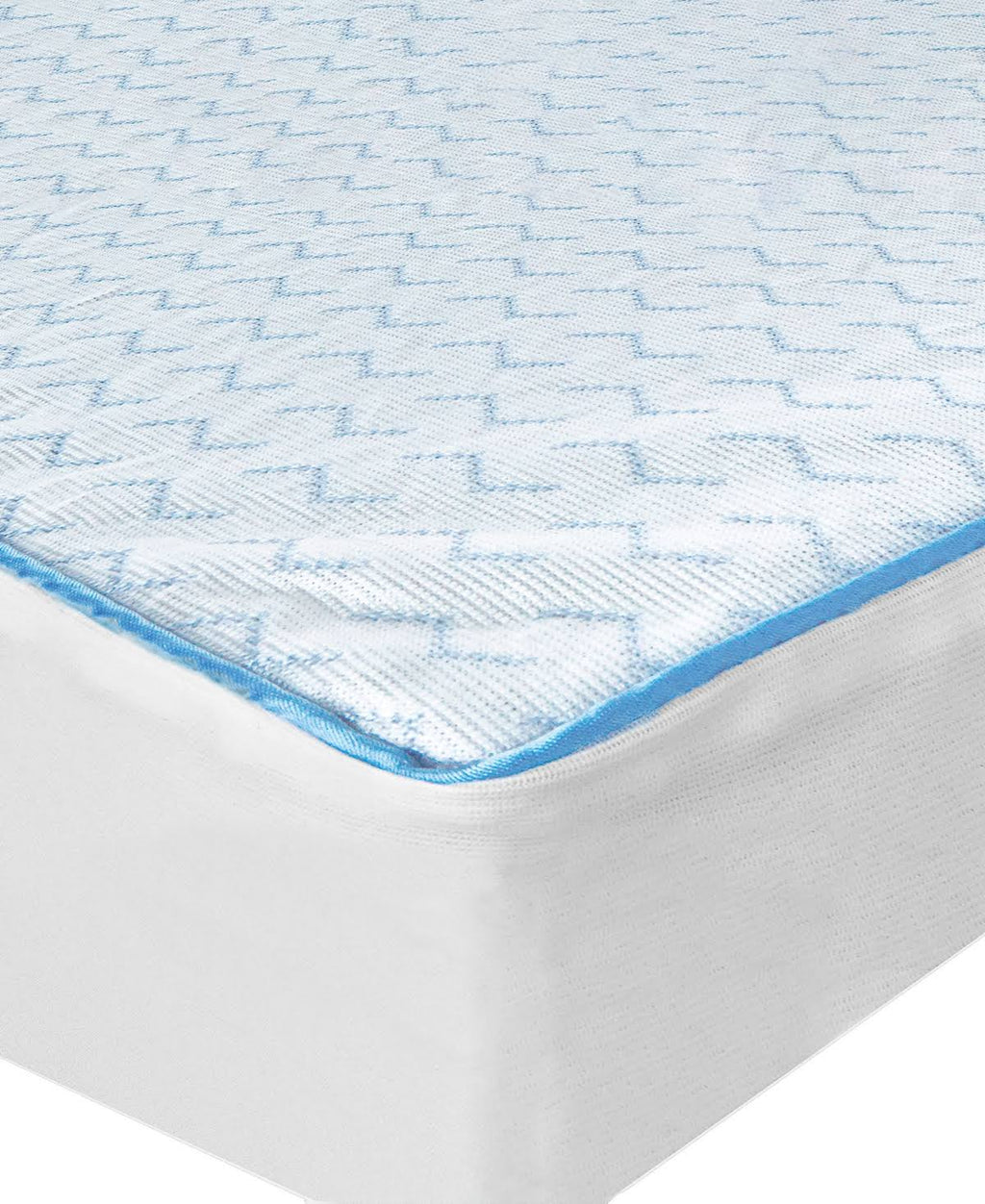 White Cal King Cooling Allergen Barrier Mattress Protector O55557